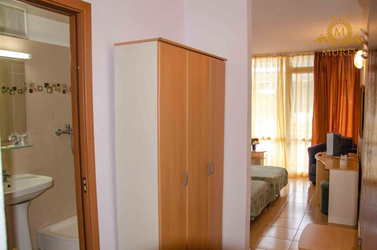 סאטורן Hotel Mures מראה חיצוני תמונה